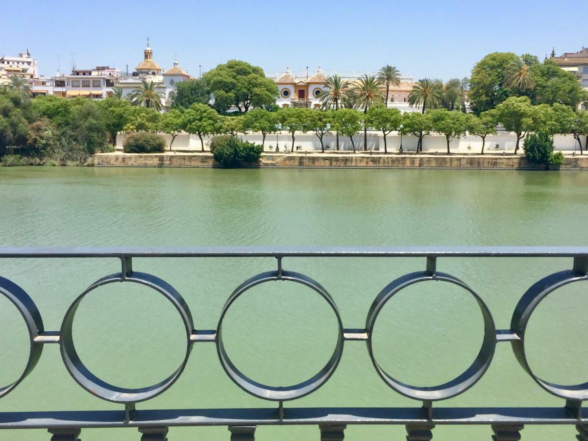 Betis A La Orilla Del Guadalquivir & Vistas A La Giralda Apartamento Sevilha Exterior foto